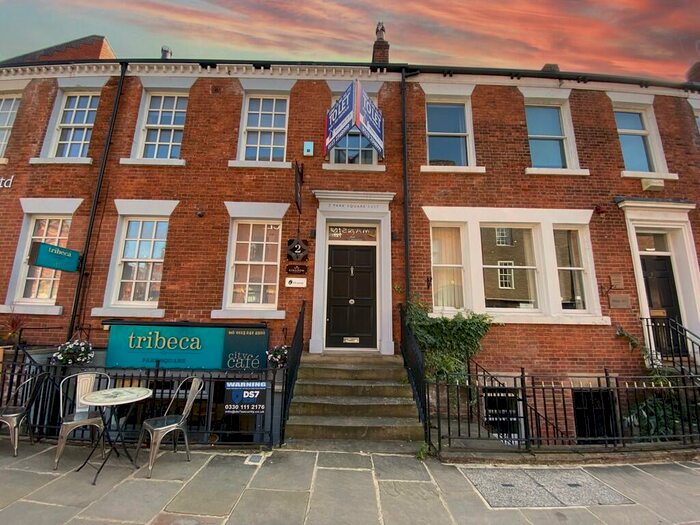 1 Bedroom Apartment To Rent In Penthouse, Park Square East, Leeds, LS1