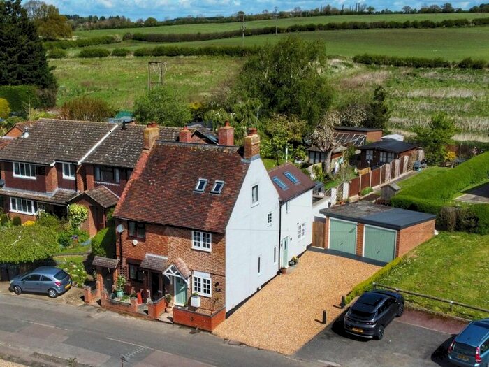 3 Bedroom Semi-Detached House For Sale In George Street, Maulden, Bedfordshire, MK45