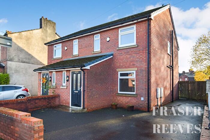 3 Bedroom Semi Detached House To Rent In Crow Lane West, Newton-Le-Willows, WA12