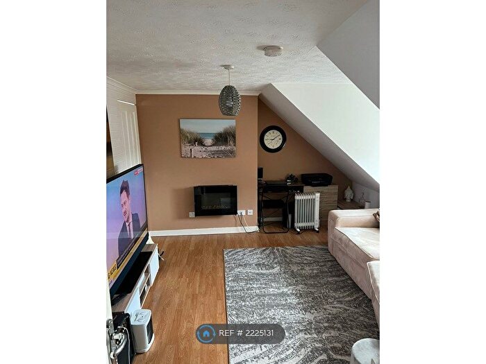 1 Bedroom Flat To Rent In West Johnstone Street, Alva, FK12