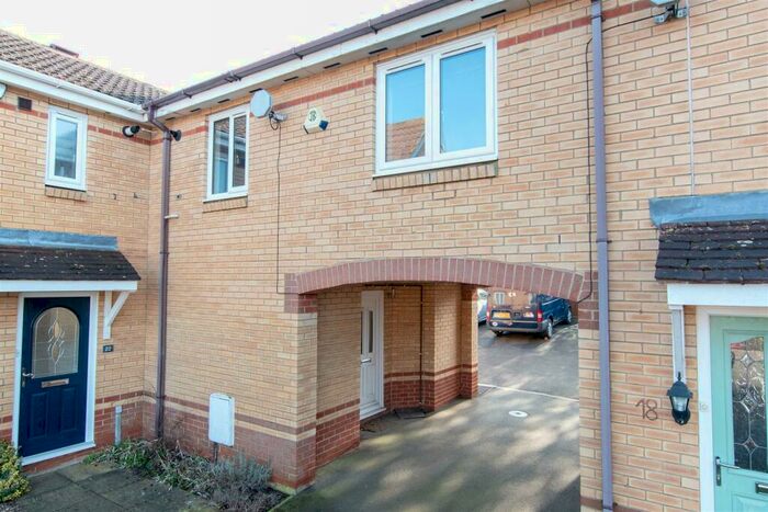 1 Bedroom Coach House To Rent In Sandringham Close, Wellingborough, NN8