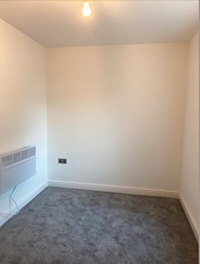 1 Bedroom Flat To Rent In Crosby Road, Liverpool, L22