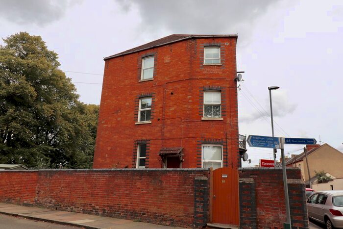2 Bedroom Flat To Rent In Watkin Terrace, Northampton, NN1