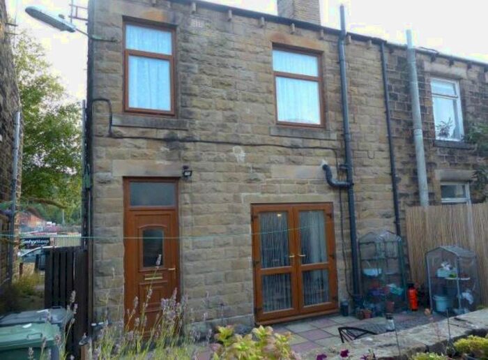 2 Bedroom Terraced House To Rent In Grange Road, Soothill, Batley WF17
