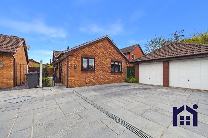 2 Bedroom Detached Bungalow For Sale In Fossdale Moss, Leyland, PR26