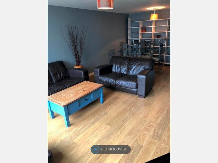 3 Bedroom Flat To Rent In Wallace Street, Glasgow, G5
