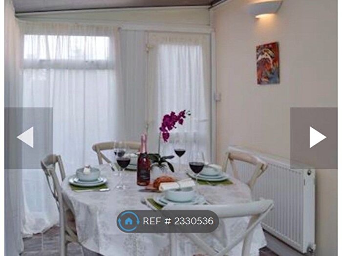 2 Bedroom End Of Terrace House To Rent In Coronation Gardens, Battle, TN33