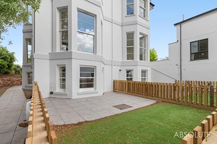 2 Bedroom Flat For Sale In Thurlow Road, Sonny Rae Villa Thurlow Road, TQ1