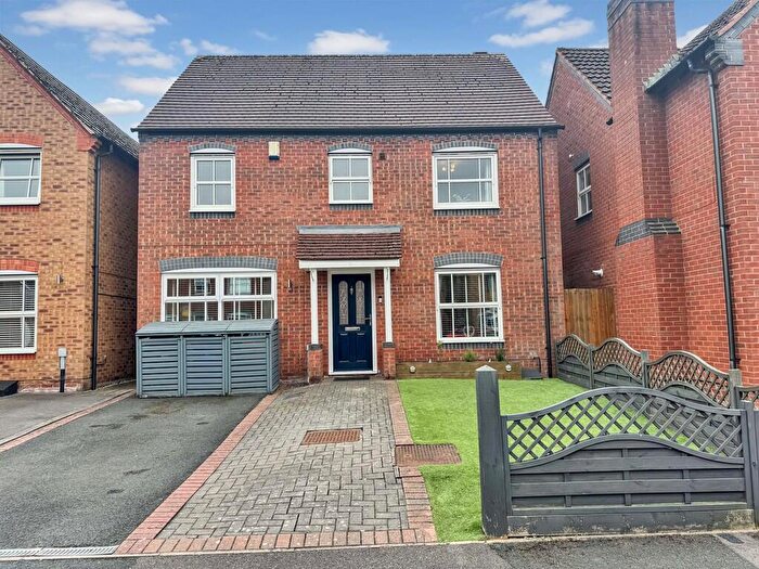 4 Bedroom Detached House For Sale In Ovaldene Way, Trentham, Stoke-on-Trent, ST4