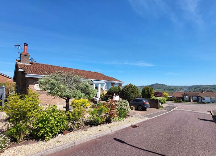 3 Bedroom Detached House For Sale In Oaklands Close, Seaton, Devon, EX12