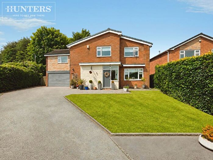 5 Bedroom Detached House For Sale In Lodge Drive, Harley, Rotherham, S62