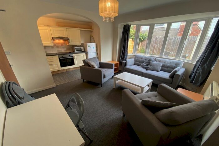 1 Bedroom Terraced House To Rent In Charles Ave, Lenton Abbey, NG9