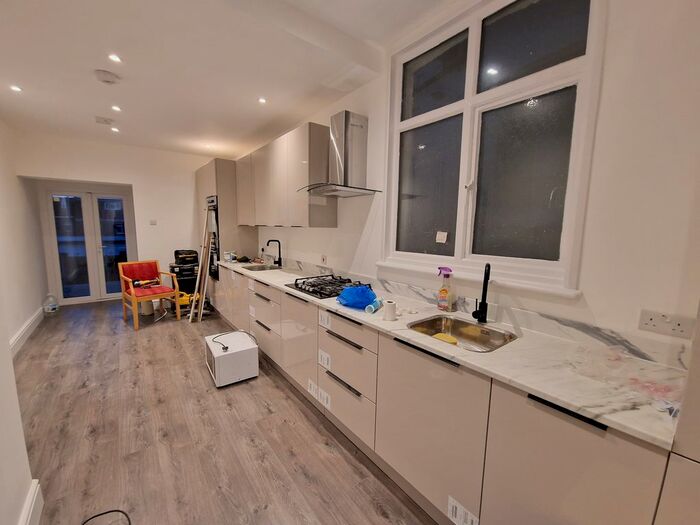 7 Bedroom Semi-Detached House To Rent In Woodstock Avenue, London, NW11