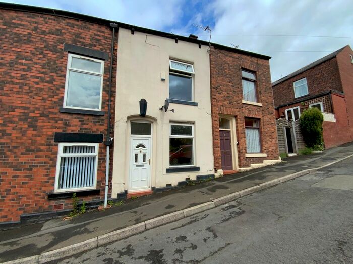 2 Bedroom Terraced House To Rent In Hollins Street, Stalybridge, SK15