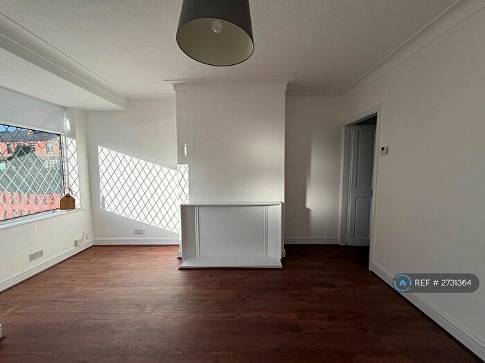 2 Bedroom Terraced House To Rent In Dalton Avenue, Leeds, LS11