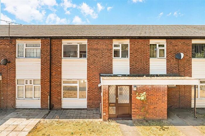 3 Bedroom Property For Sale In Borland Road, Teddington, TW11