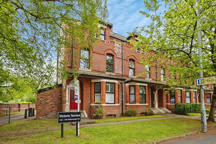 1 Bedroom Flat For Sale In Hathersage Road, Manchester, M13