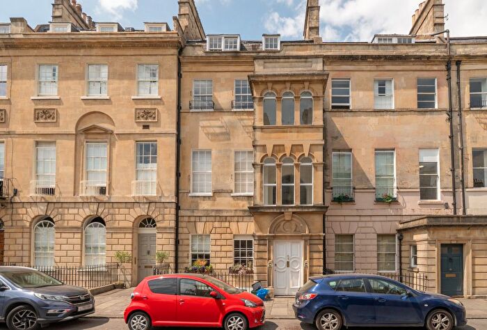 3 Bedroom Flat For Sale In Marlborough Buildings, Bath, BA1
