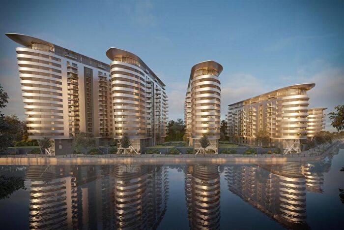 2 Bedroom Flat For Sale In Manchester Waters, Pomona Strand, Old Trafford, Manchester, M16
