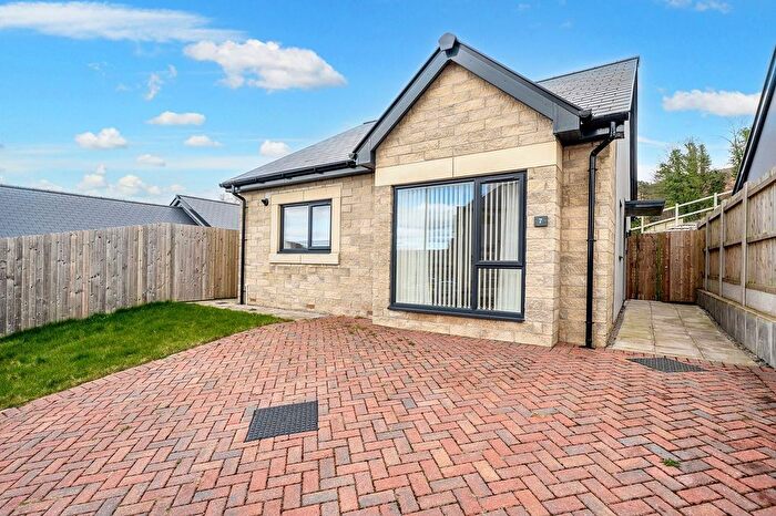 2 Bedroom Detached House For Sale In Castlestead Close, Oxenholme, LA9