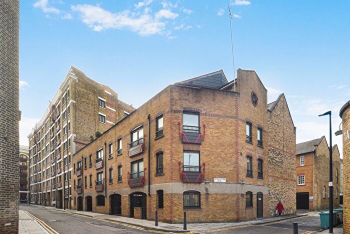 2 Bedroom Flat For Sale In Moran House, Wapping, E1W