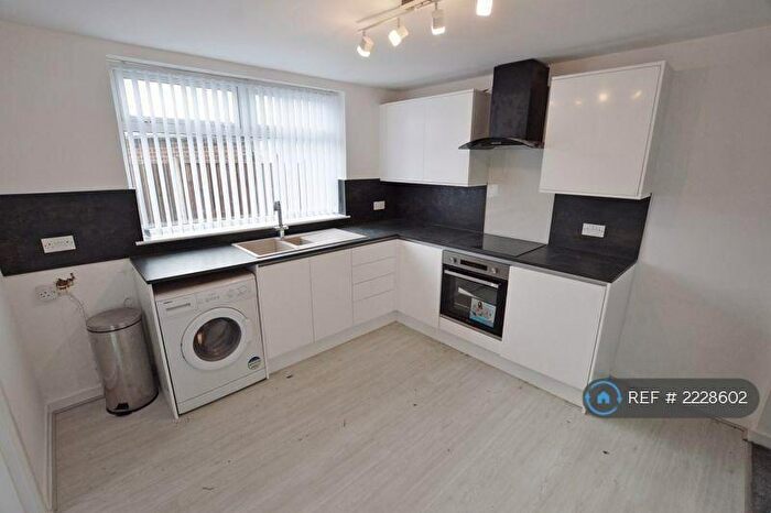 1 Bedroom Flat To Rent In Holts Lane, Poulton-Le-Fylde, FY6
