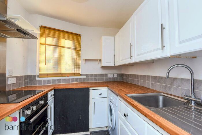 1 Bedroom Apartment To Rent In Bensham Lane, Thornton Heath, CR7