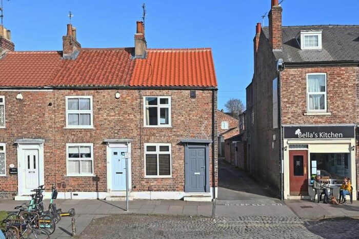 1 Bedroom End Of Terrace House To Rent In Clifton, York, YO30