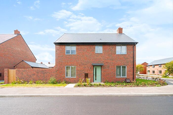 4 Bedroom Detached House To Rent In Atkins Way, Weston Turville, HP22