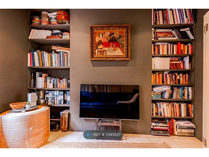 4 Bedroom Terraced House To Rent In Gifford Street, London, N1