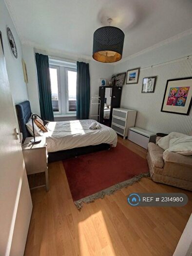 1 Bedroom Flat To Rent In Duke Street, Glasgow, G31