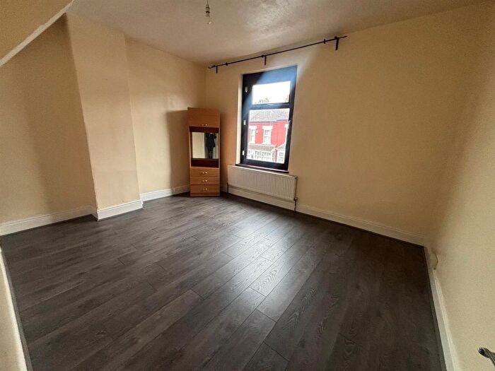 4 Bedroom Terraced House To Rent In Warren Road, Washwood Heath, B8