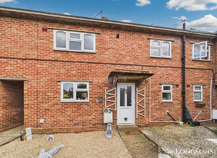 3 Bedroom Terraced House For Sale In West Road, Watton, IP25