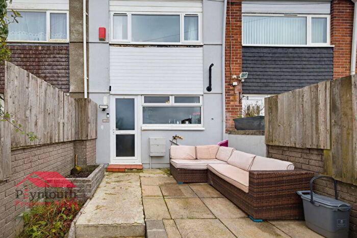 2 Bedroom Terraced House For Sale In Clittaford Road, Plymouth, PL6