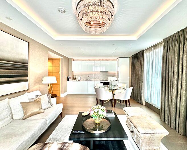 1 Bedroom Flat To Rent In Benson House, Radnor Terrace, London, W14