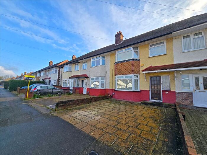 3 Bedroom Terraced House For Sale In Lees Road, Hillingdon, Greater London, UB8