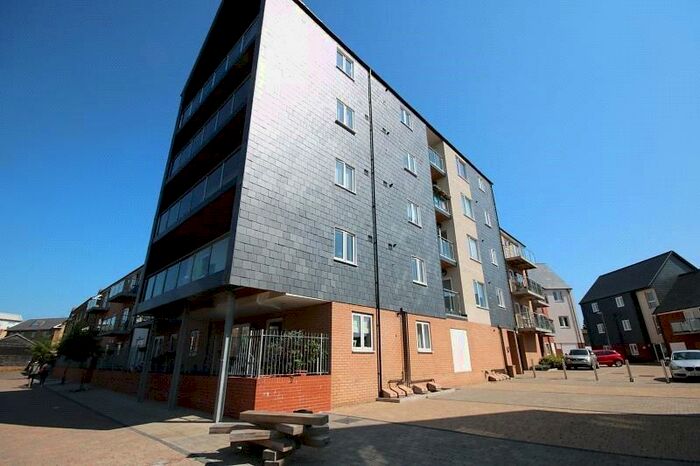 2 Bedroom Apartment To Rent In Cressy Quay, Chelmsford, CM2