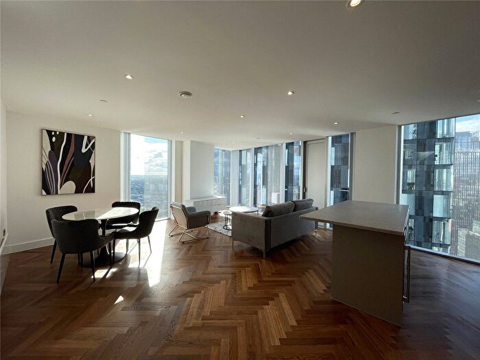 2 Bedroom Flat For Sale In East Tower Deansgate Square, Owen Street, Manchester, M15