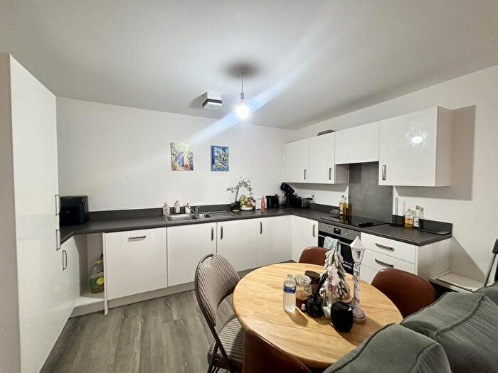 1 Bedroom Flat To Rent In Crouch Court, Tanners Way, B29