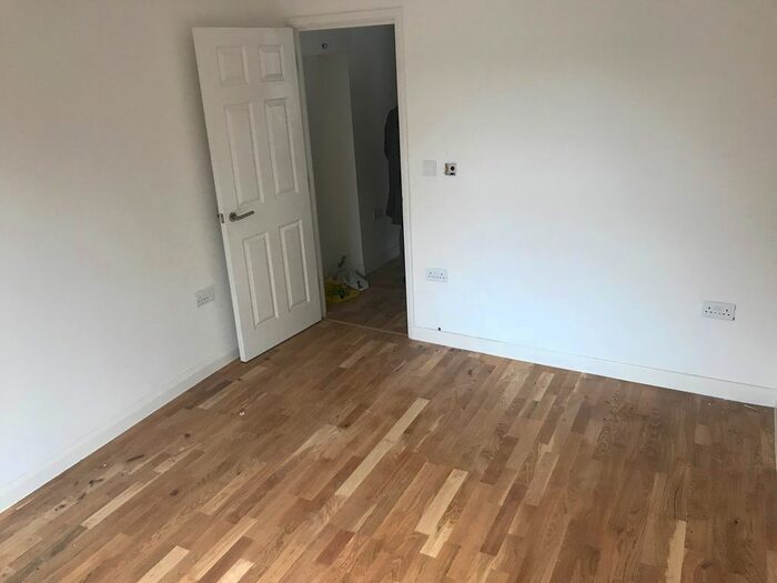 Studio To Rent In Vale Road, Forest Gate E7