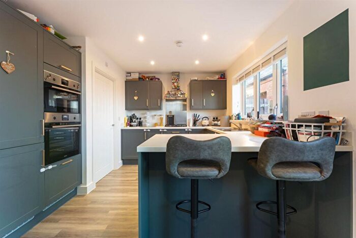 4 Bedroom Detached House For Sale In Mercury Close, Barton Seagrave, NN15