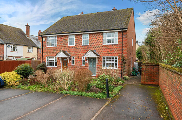 3 Bedroom Semi-Detached House For Sale In Middlebridge Street, Romsey, Hampshire, SO51