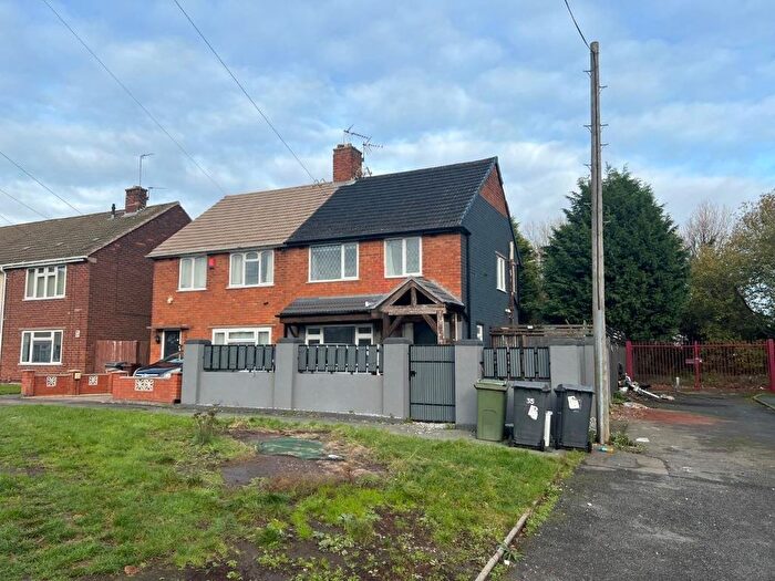 3 Bedroom Semi Detached House For Sale In Norbury Crescent, Wolverhampton, WV4