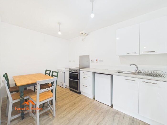 1 Bedroom Flat To Rent In Bethesda Street, Bethesda House, BB11