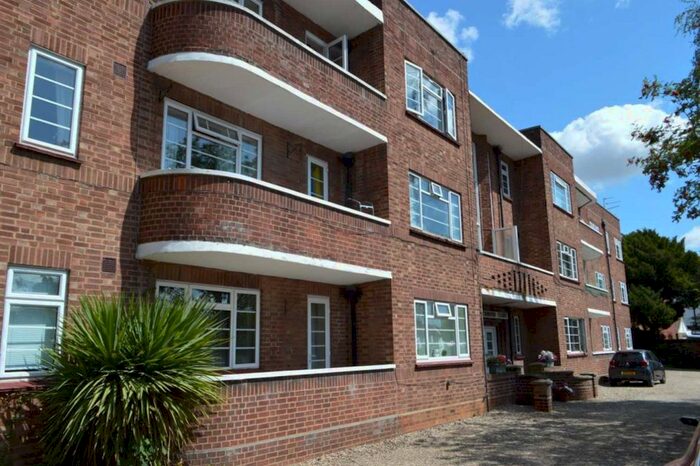 2 Bedroom Flat To Rent In Yarmouth Road, Thorpe St. Andrew, Norwich, NR7
