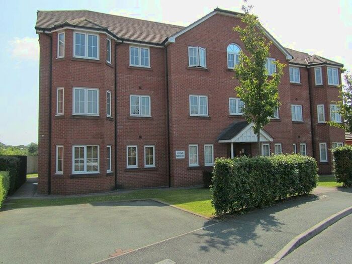 2 Bedroom Flat To Rent In Hornby Drive, Congleton, CW12