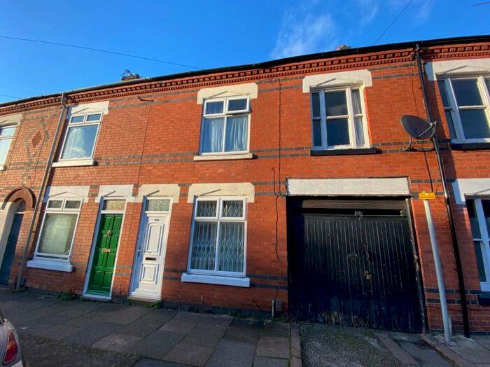 4 Bedroom House To Rent In Avenue Road Extension, Leicester, LE2