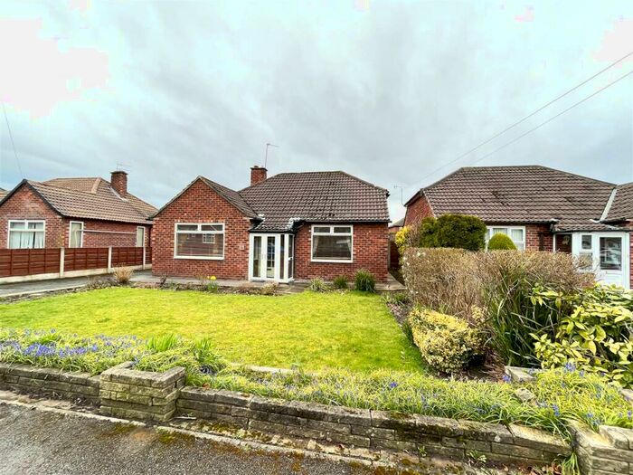 2 Bedroom Bungalow To Rent In Richmond Avenue, Handforth, Wilmslow, SK9
