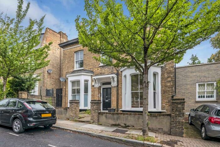 1 Bedroom Apartment To Rent In Bluebolt House, N19