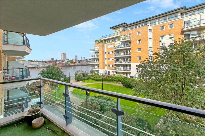2 Bedroom Flat To Rent In Anchor House, Smugglers Way, SW18